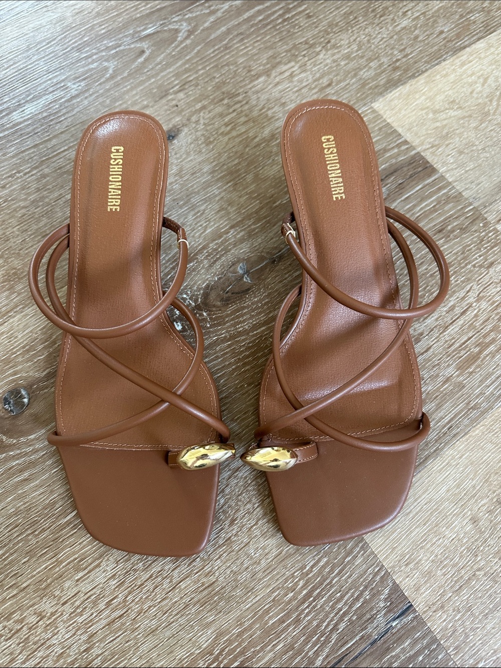 Cushionaire Brown Strappy Heeled Slide with Gold Accent